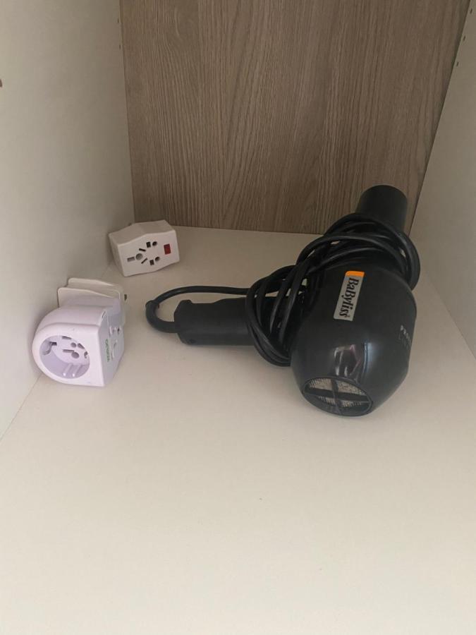 Private Room And Bathroom With Private Entrance Near Warwick Town Centre 外观 照片